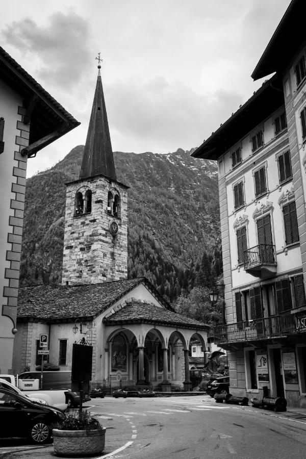 Hotel Cristallo Alagna Exteriör bild