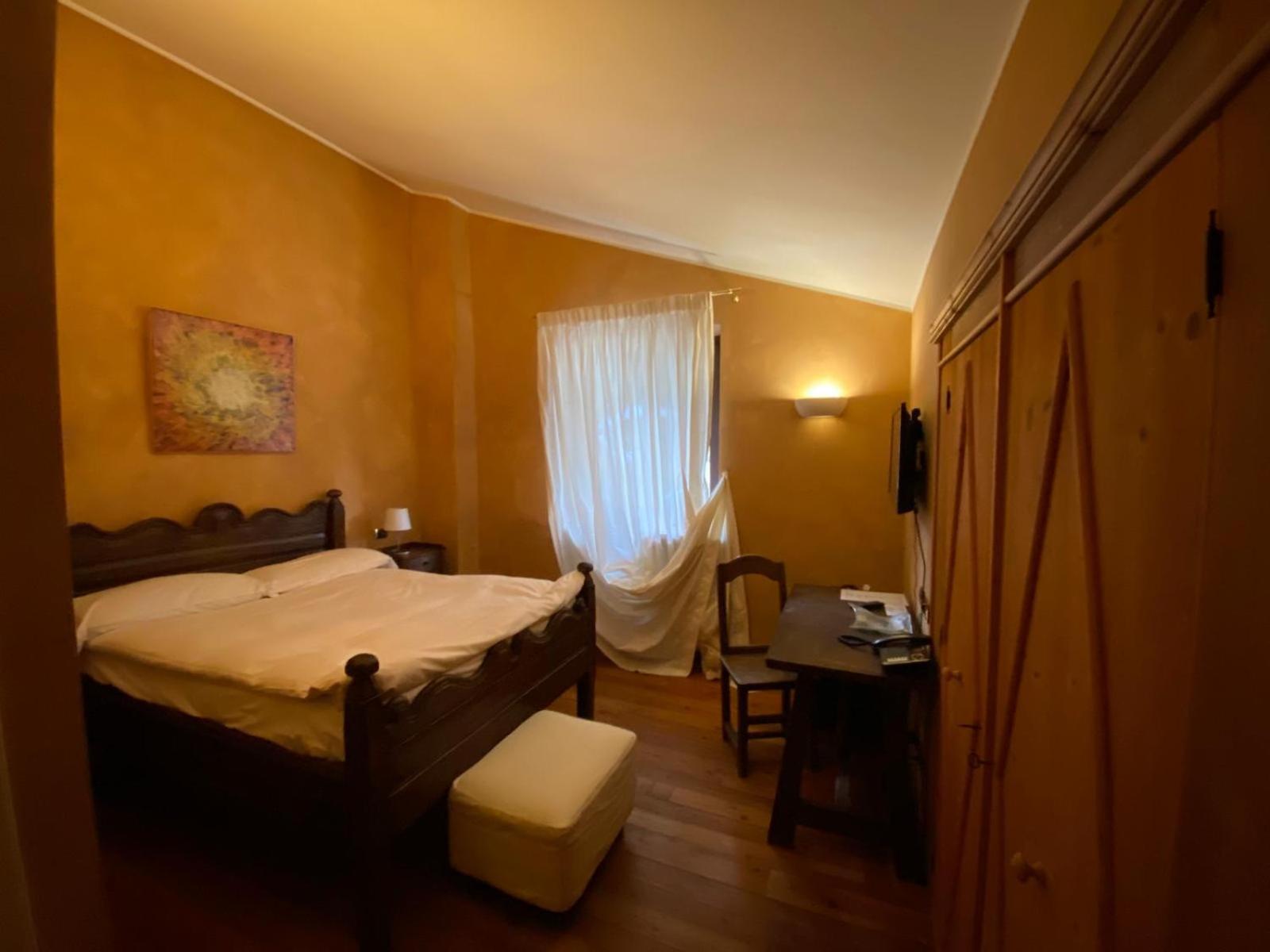 Hotel Cristallo Alagna Exteriör bild
